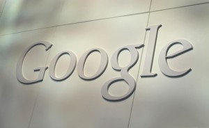 Компания Google вернет $17 млн за использование личной информации пользователей Apple